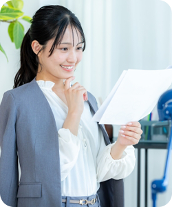 事務スタッフ